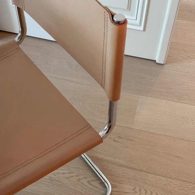 Chaise de salle à manger Swing - Cadre chromé - Cognac clair