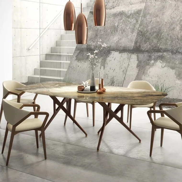 Chaise de salle à manger en cuir et en bois de frêne teint noyer - Mila