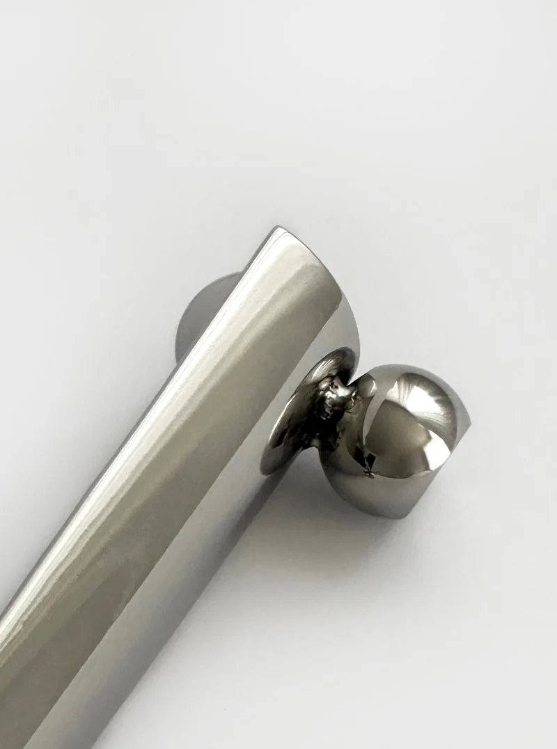105 - Semi Tube Dish With Pearl Feet