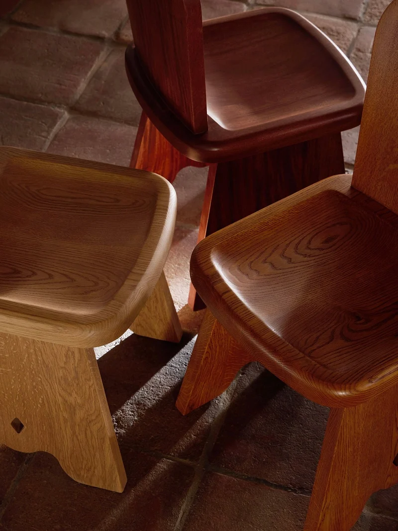 Rambling Chair in African Mahogany Wood