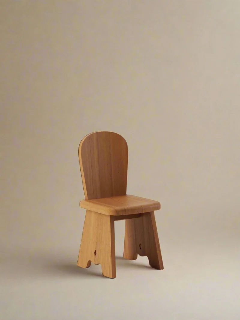 Rambling Chair in Honey French Oak Wood