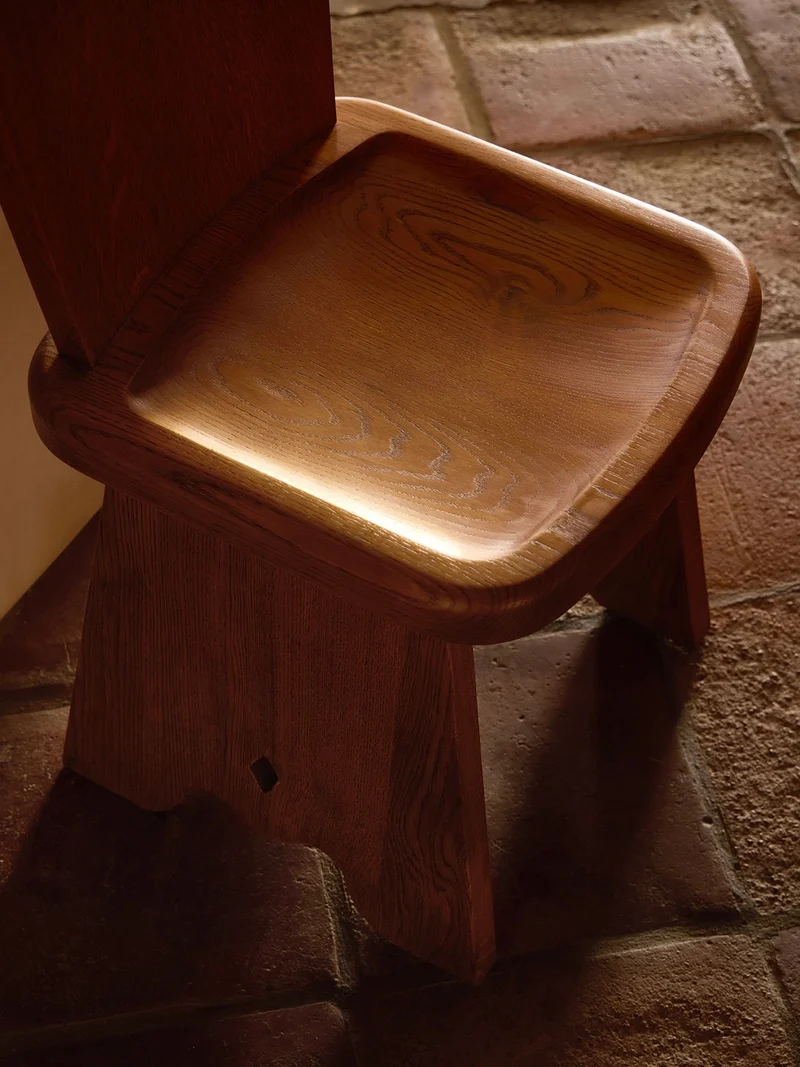 Rambling Chair in Honey French Oak Wood