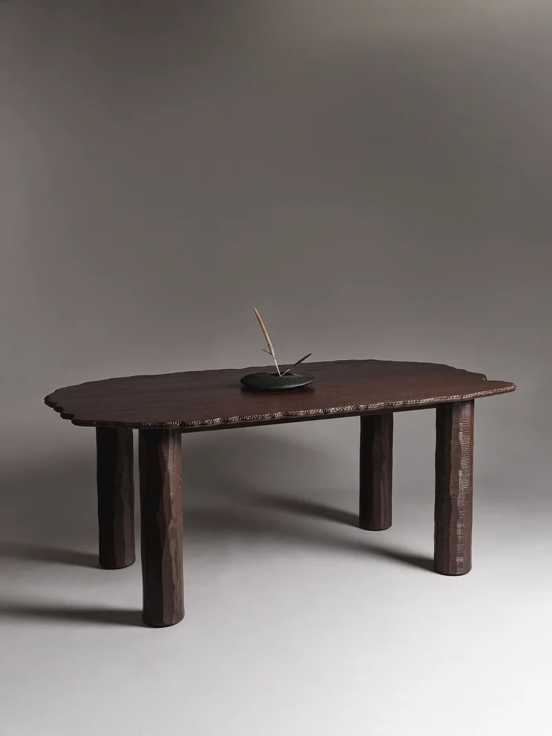 Mare Dining Table