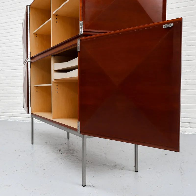Behr 1307 Diamond Highboard 1960s