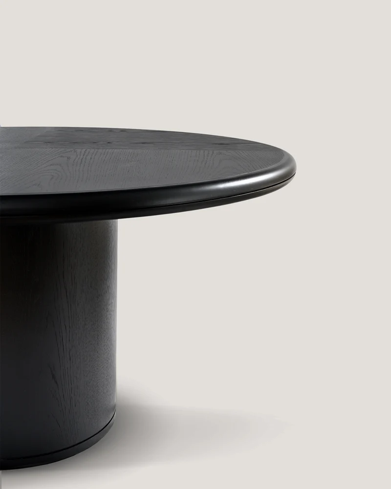 Moon Round Table
