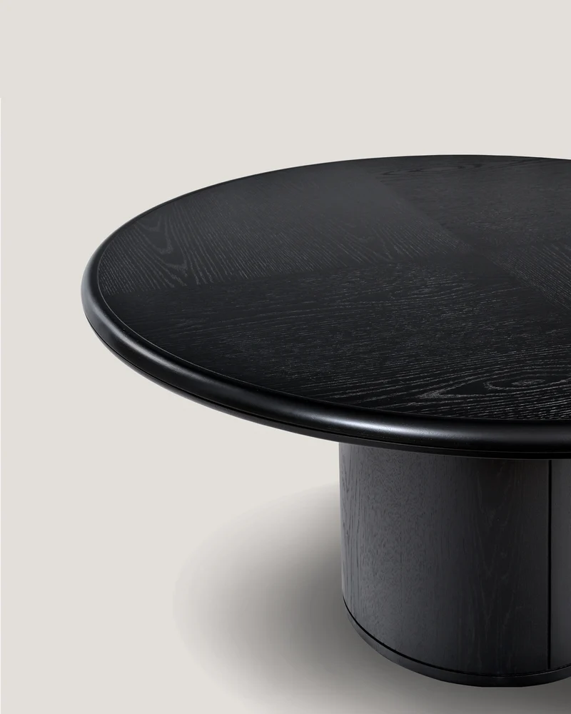 Moon Round Table