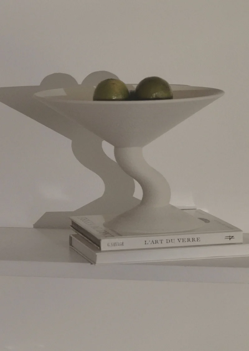 Wavy Fruit Stand