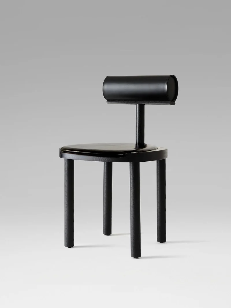 UNA Chair by Estudio Persona