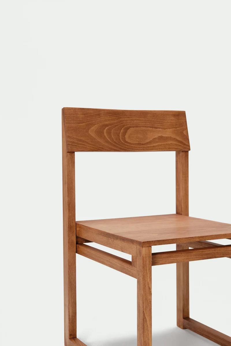 Sencilla Chair