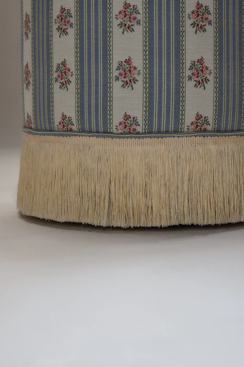 POMONA POEF - SOFA STRIPE 1