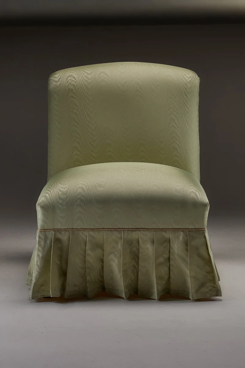 HESTIA SLIPPER CHAIR