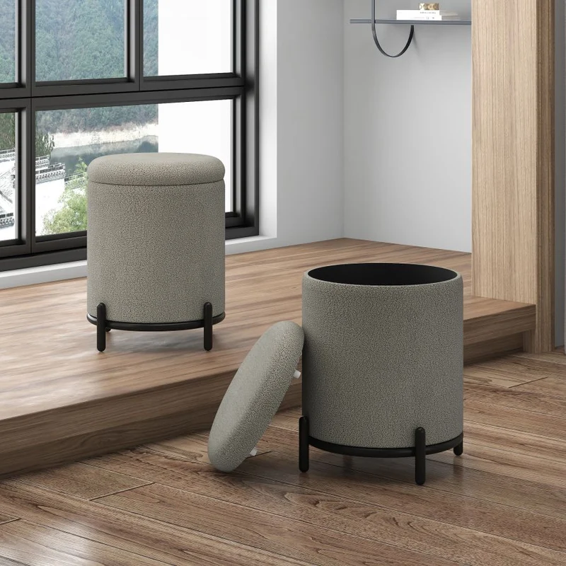 Pouf de rangement en tissu bouclé et métal noir - Castor